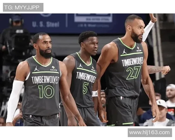 灰熊队客场击败魔术队，全队表现出色，重燃冠军希望