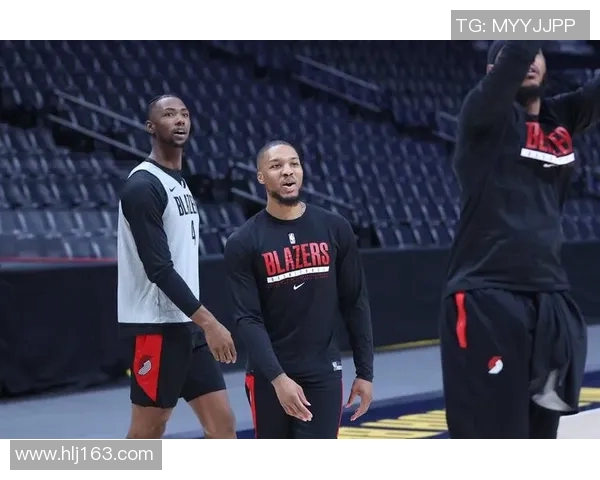 开拓者队全队备战季后赛，誓言再创辉煌