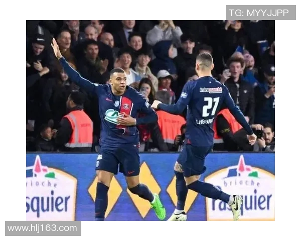 巴黎圣日耳曼迎战利物浦本泽马或因伤缺席关键战役